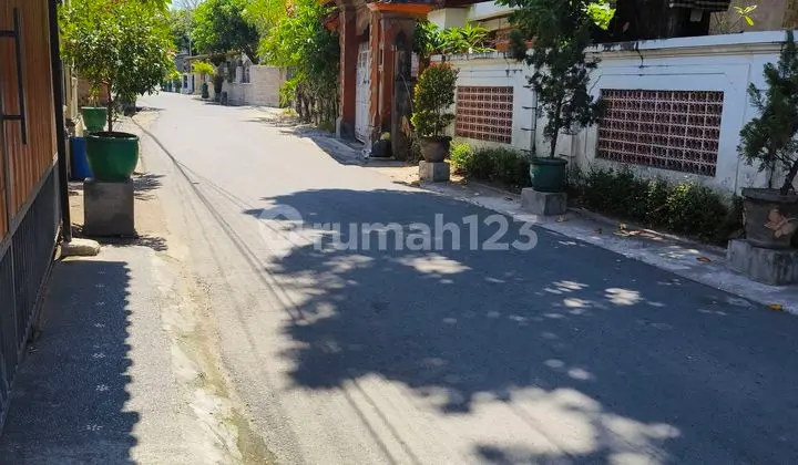 Land for sale with bonus boarding house Teuku Umar