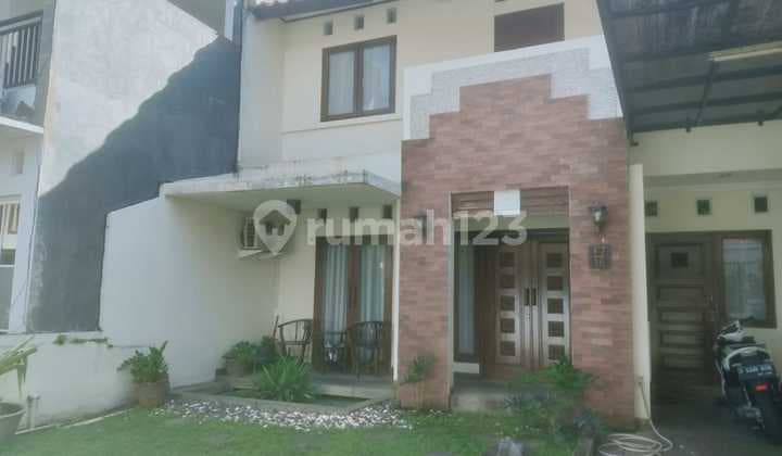 Rumah Bagus Dan Nyaman Siap Huni di Pisangan Timur. Ciputat. Tangerang Selatan Banten