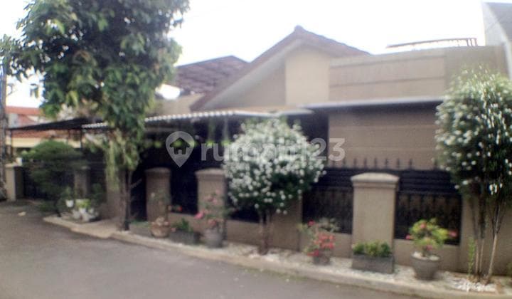 Dijual Cepat Rumah 1 Lantai Bagus Siap Huni, Berlokasi di Bintaro, ********+fasl