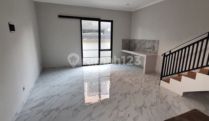 Rumah Baru dan Bagus Lokasi Strategis di Jurangmangu. Pondok Aren.