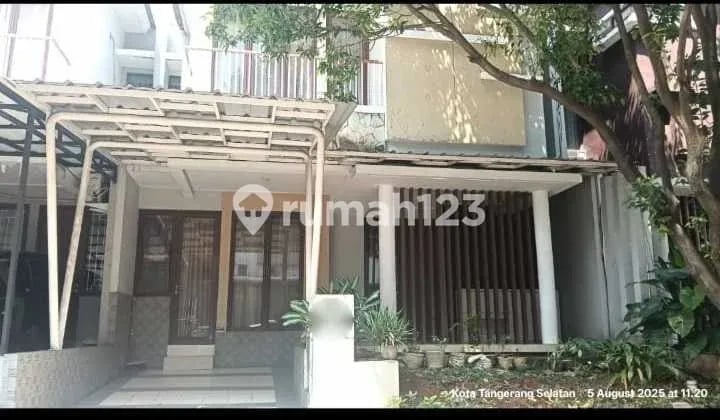 Disewakan Rumah 2 Lantai di Discovery Fiore, Full AC & Kitchen Set, dlt
