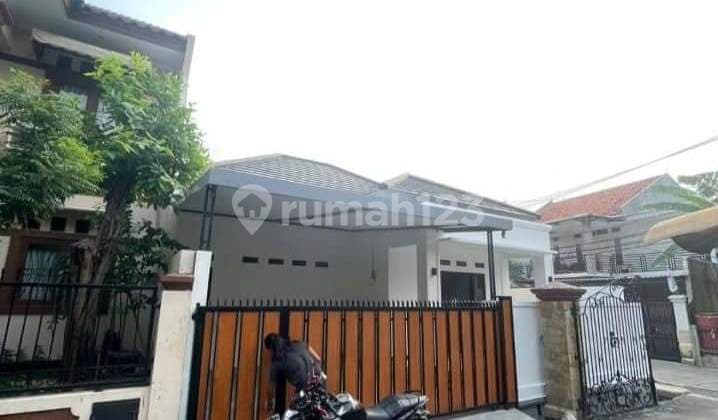 Rumah Hoek Baru, Lokasi Strategis Di, Rempoa, Arn