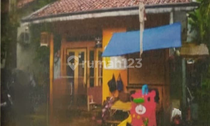 House located in Manggarai, Tebet, South Jakarta.