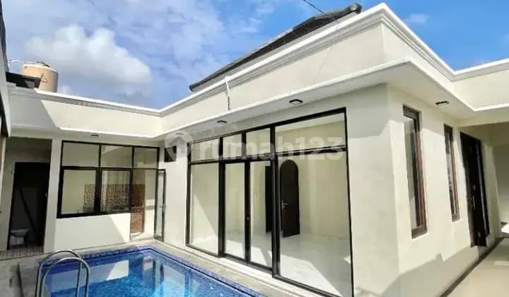 Disewakan Rumah Semi Villa Dikawasan Jl. Pura Demak - Denpasar Barat