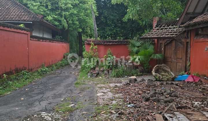 Tanah Hak Sewa di Lokasi Premium Seminyak, Bersebelahan dengan W Hotel dan Potato Head