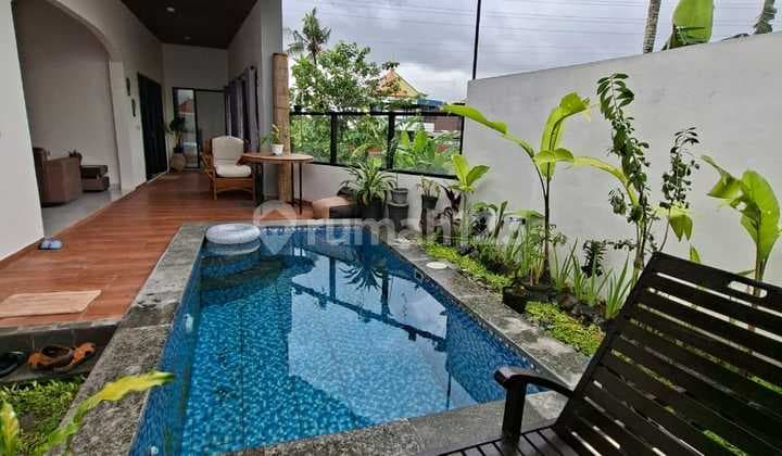 Disewakan Villa 2 Kamar Tidur Semi Furnished di Buduk Cica Badung