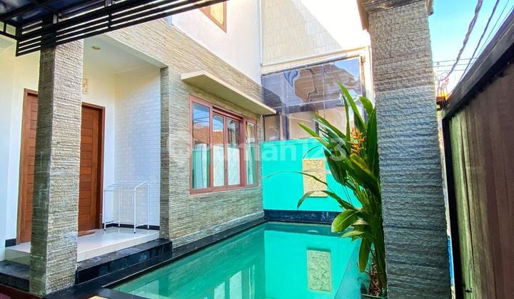 Di sewakan villa 2 kamar di daerah seminyak siap huni