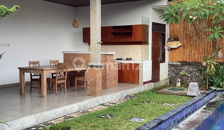 3BR VILLA OPEN LIVING AND SMALL GARDEN