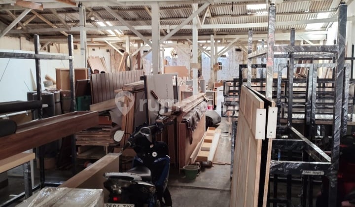 Gudang 2 Lantai Akses Mobil.double Di Brujul