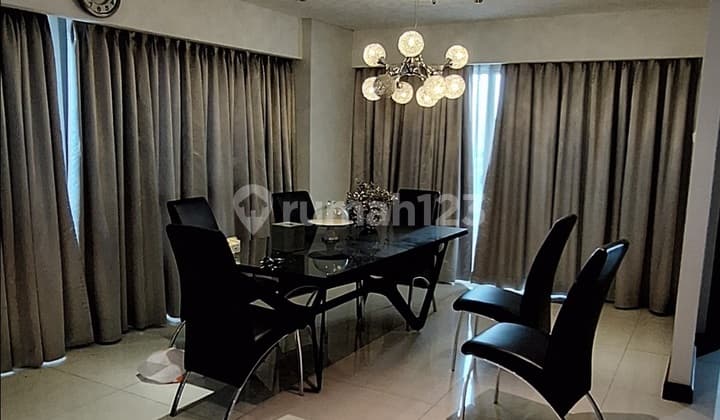 Nice Furnished Apartment in the City Center Near Everything