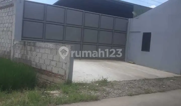 Gudang, Bagus Luas Sudah Renofasi di Banjaran Soreang