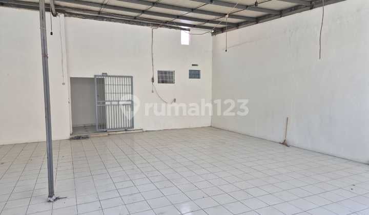 Ruang Usaha Siap Pakai Cocok Untuk Konveksi Di Citapen Bandung