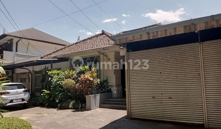 Rumah Tua Bagus Di Sayap Jalan Sukajadi Bandung