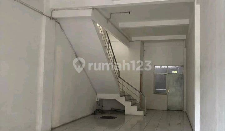Disewakan Ruko Tengah Kota Pasirkaliki Cocok untuk Usaha/Kantor