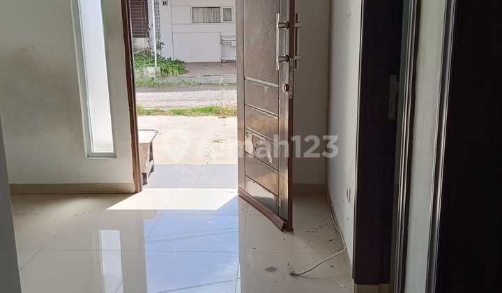 For Sale/For Rent Move-in Ready House Pinus Regency