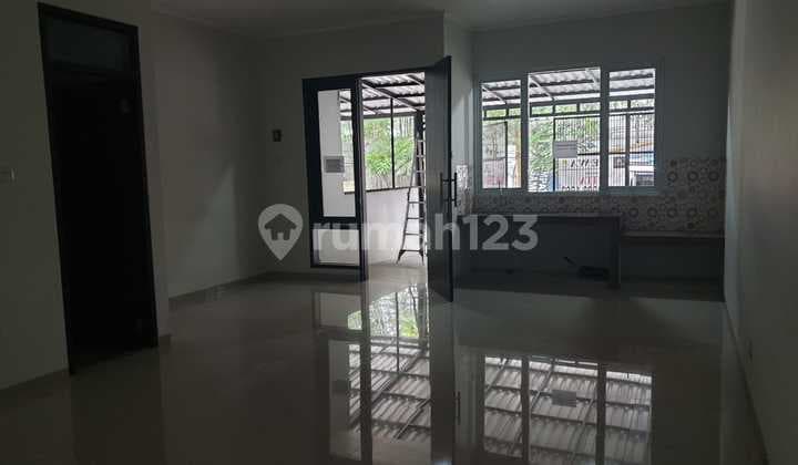 2-Storey Ready-to-Occupy House in Mekar Wangi Location