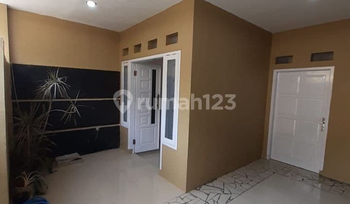 Rumah minimalis sudah full renov