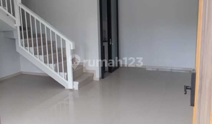 Rumah Baru Minimalis Elegance Kopo (Fh)