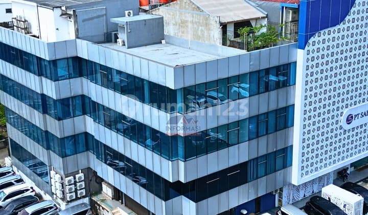 Dijual Ruko Kedoya Elok...Hoek..Strategis...Dekat Akses Bus Way