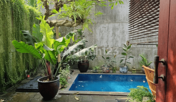 Hot Sale Ready-to-Live-in House in Kebayoran Bintaro Sector 7