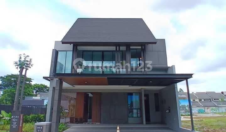 Tropical Modern House in Discovery Azzura Bintaro Jaya
