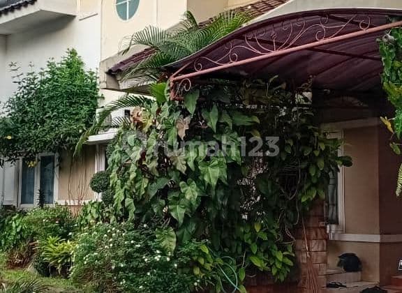 For Sale, Strategically Located House in Bintaro Sector 9
