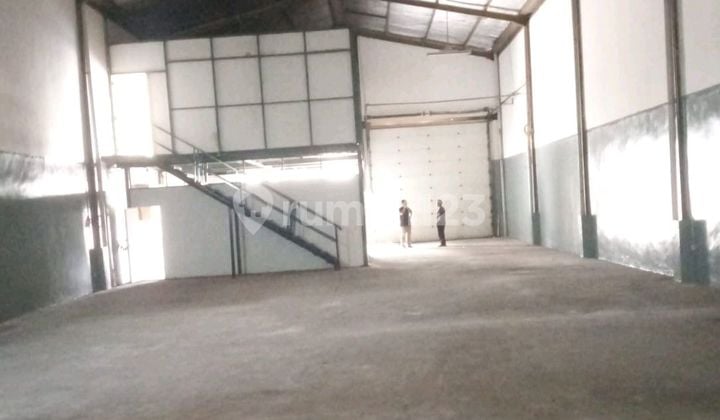 Disewakan Gudang Bizpark 2 Jakarta Timur Disewakan Gudang Bizpark 2 Jakarta Timur