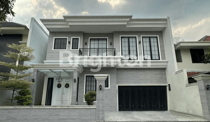 RUMAH AMERICAN STYLE SIAP HUNI CITRLAND UTAMA DEKAT GRAHA DAN PAKUWON INDAH