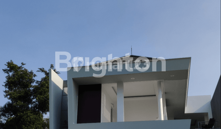 Rumah Mewah Ada Kolam Renang Pakuwon Indah Siap Huni Dekat Citraland Dan Graha