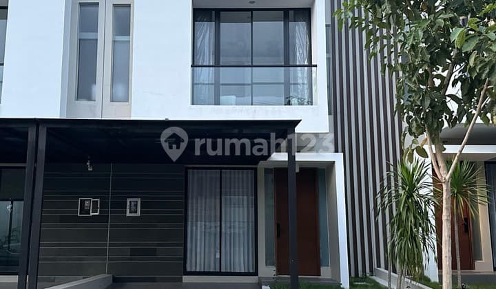 Full Furnish Dijual Rumah Citraland Utara Siap Huni
