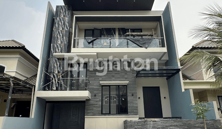 RUMAH BARU MINIMALIS SPLIT LEVEL CITRALAND DEKAT GRAHA DAN PAKUWON INDAH