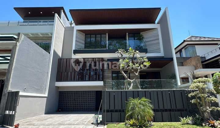 Murah Rumah Mewah Baru Citraland dekat Pakuwon Indah & Graha