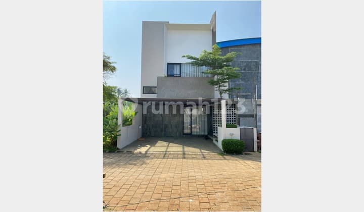rumah paling strategis di serpong 8 menit ke tol dan stasiun