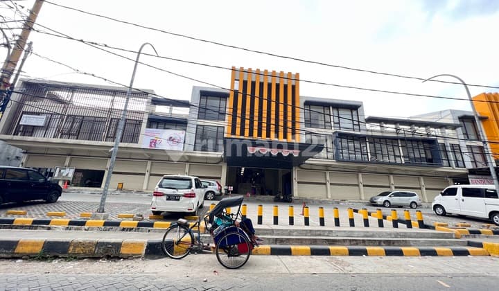 Business Space in Malabar Market PPJB Unfurnished