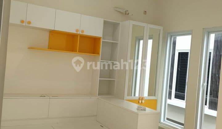 Rumah Mewah Modern Harga Terjangkau Di Pusat Jakarta