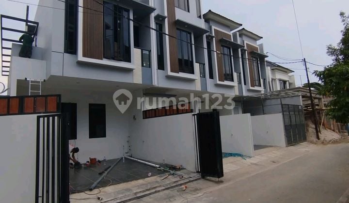 Rumah Mewah Harga Terjangkau Di Pusat Kota Jakarta