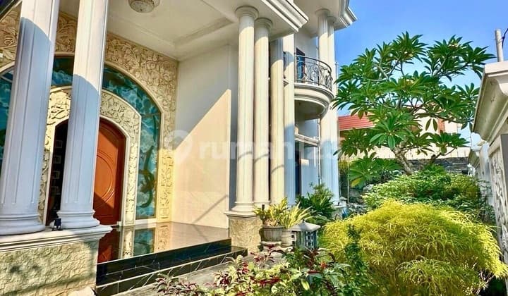 Dijual Rumah Mewah 2 Lantai Dekat Kampus Undip Tembalang