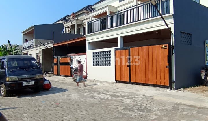 New 2-Story House Free All In in Pedurungan, Semarang