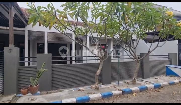 Rumah Pondok Tjandra Bandara Juanda Lokasi Strategis Raya Merr
