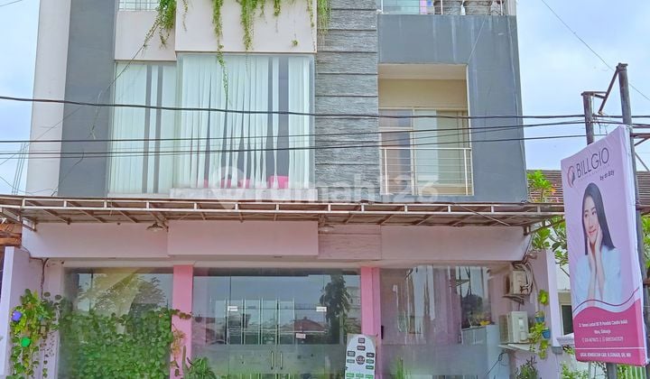 Dijual Rumah Usaha Ruko Saat Ini Masih Aktif Dipakai Billagio Pondok Tjandra