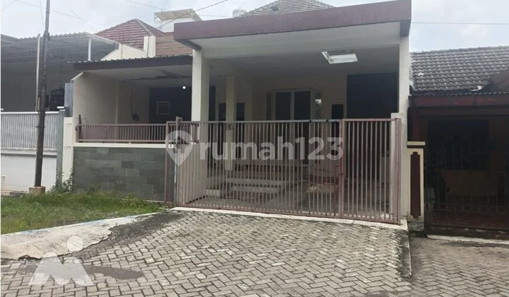 Disewakan Rumah Pondok Tjandra Sidoarjo Waru Rungkut Raya Merr Disewakan Rumah Pondok Tjandra Sidoarjo Waru Rungkut Raya Merr