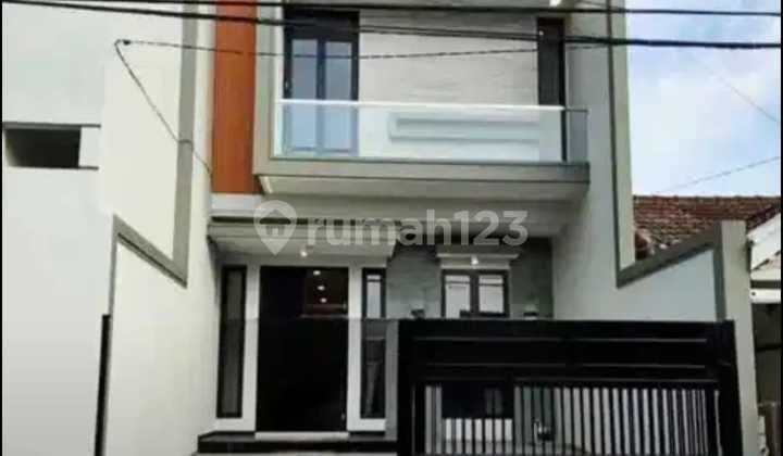 Rumah Surabaya Timur Nginden Lokasi Strategis Tengah Kota