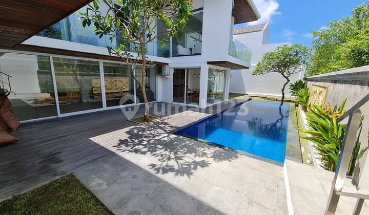 Luxury Villa Ungsan With Ocean View