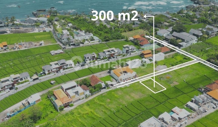 Plot of land 200m from Cemagi Beach View Paddy