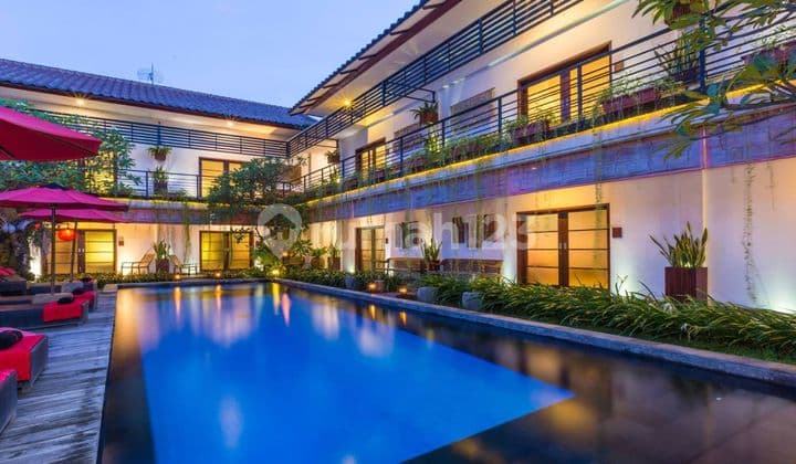 Premium Villa Only 10 Minutes To Seminyak Beach