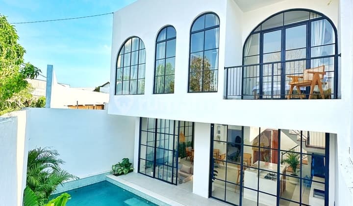 Brand New Mediterranean Villa In Tumbak Bayuh Canggu