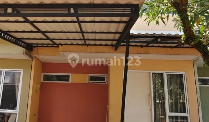 For Rent 2-Story House Virginia Village