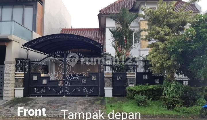 Rumah Mewah 2 Lantai Araya Malang, LT 300M², Siap Huni, Full AC, Garasi 2 Mobil