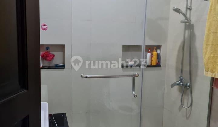 For Sale High Specification Residential House with Built-in Furniture. Only 7.5M