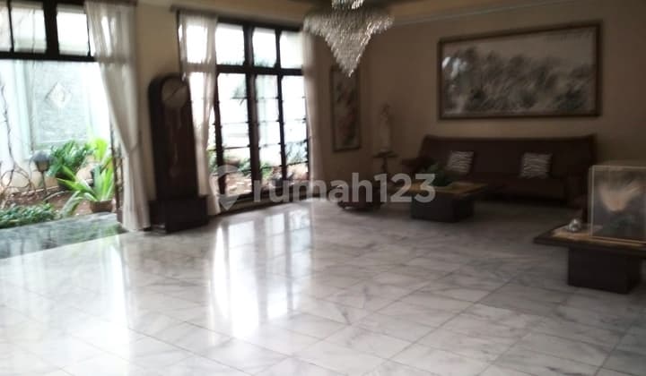 Rumah Puri Indah Jual Luas 600 M2 2 Lantai